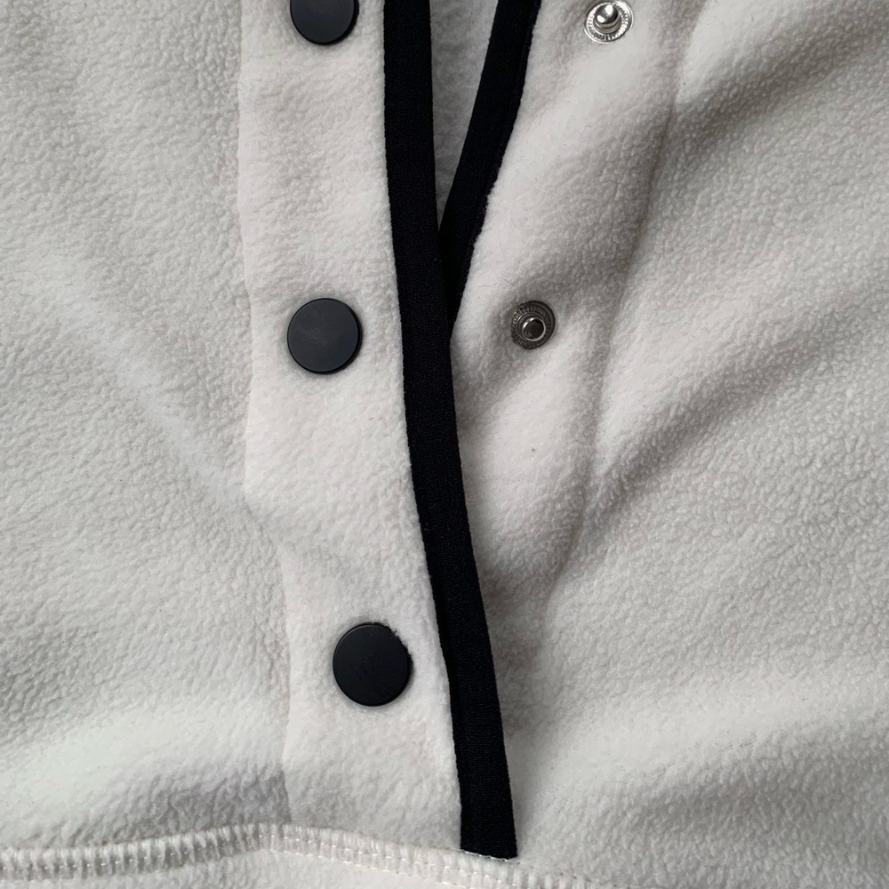 NWOT Hyba black and white fleece half-buttoned pullover - Picture 5 of 13